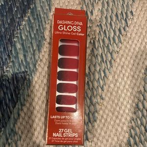 Dashing diva ultra shine gel